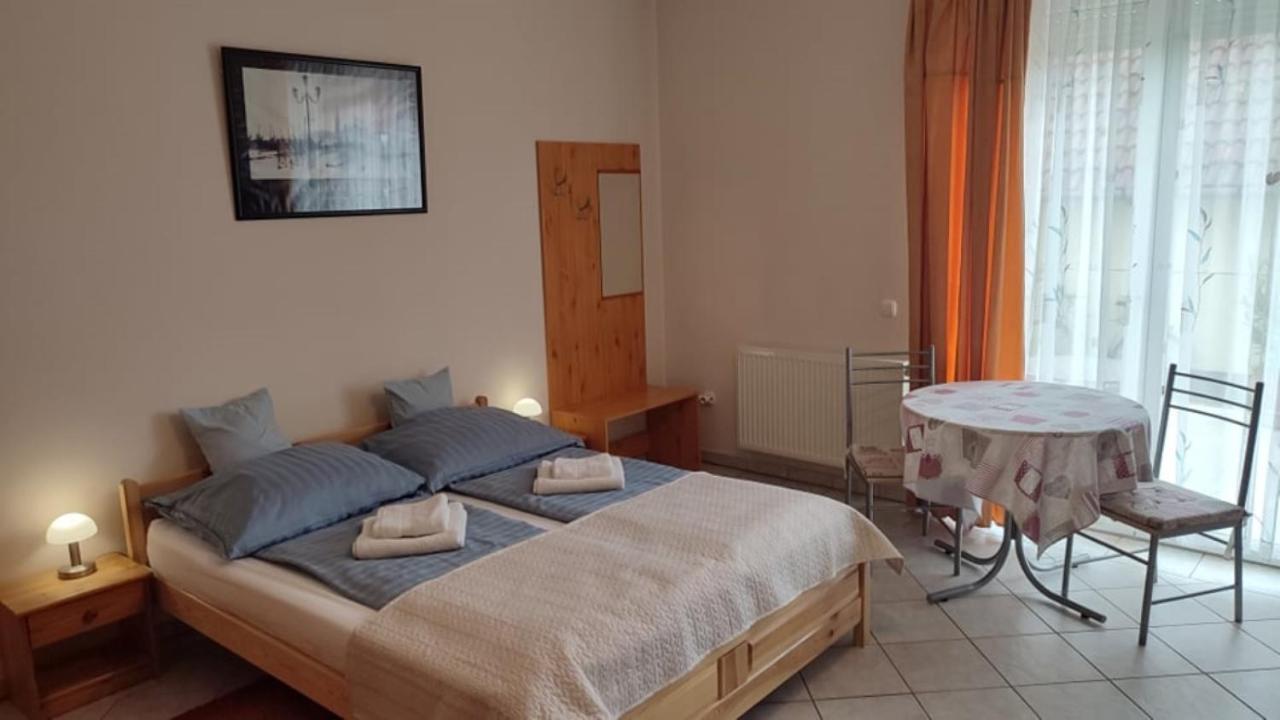 Apartment Abigel Thermal Buk
